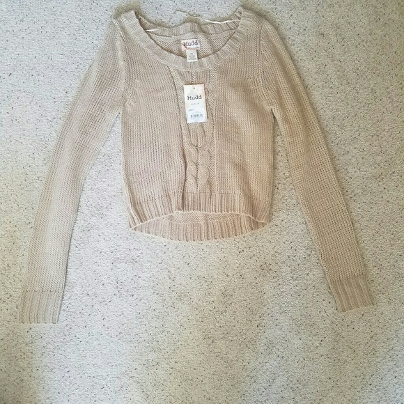 Cute sweater - Picture 1 of 4